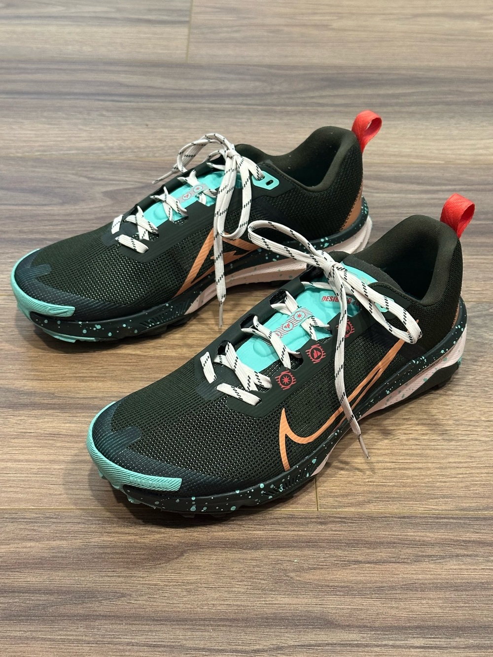 Nike Women’s Black Teal and Orange Athletic Shoes